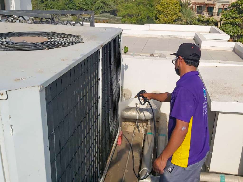 AC Repair Services in Dubai, UAE