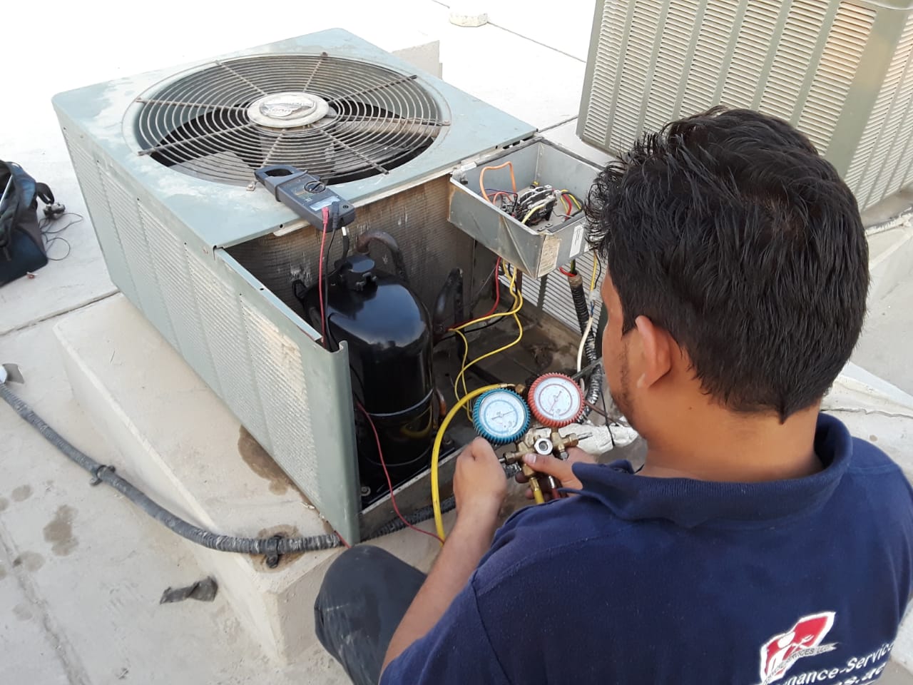 AC Repair Services in Dubai, UAE